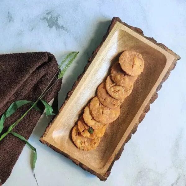 ANTIQUESTYLEBARKSERVINGPLATTERIIWOODENTRAY.jpg