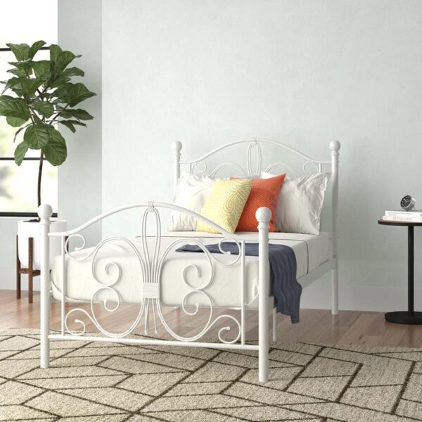 Kourtney_Platform_Bed.jpg