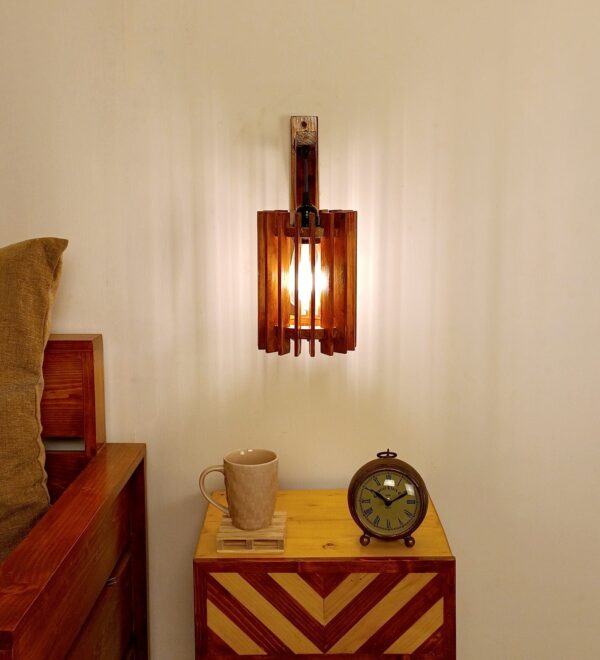 VentusL-Wooden-Wall-Lamp-2.jpg
